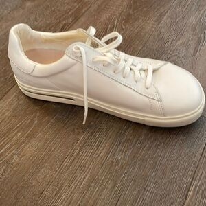 Brand new left only white Birkenstock Bend Low white leather